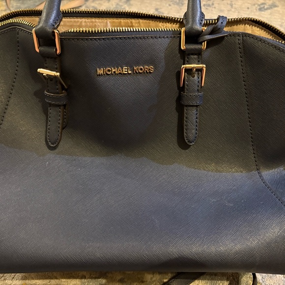 Michael Kors Navy Handbag with Gold Accents size medium - Picture 1 of 9